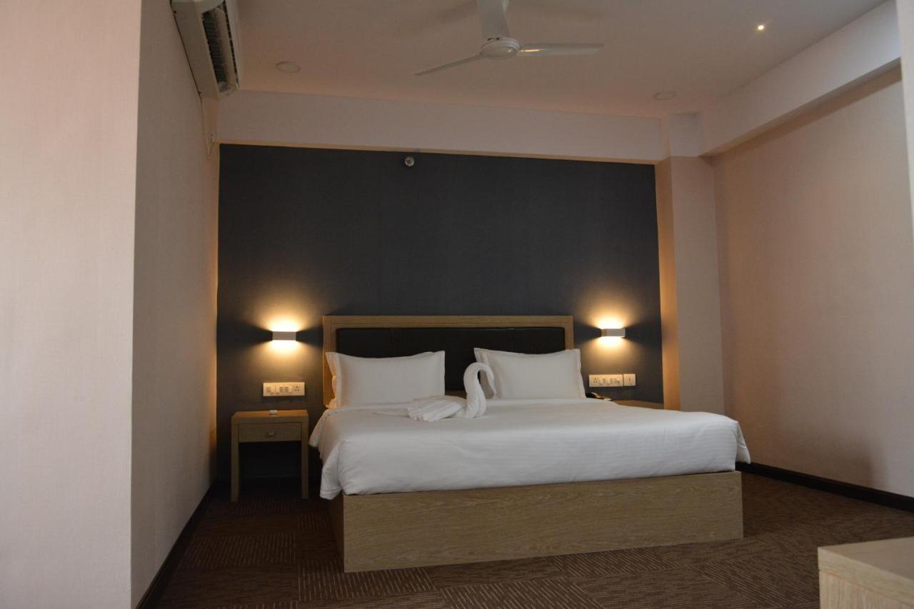 Vithalpur Treehouse Morina酒店 外观 照片